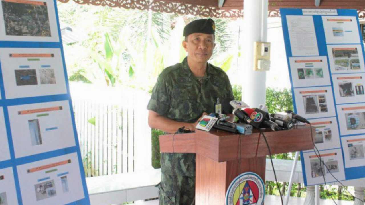 ทหารย้ำ ไม่มี "เคอร์ฟิว" แต่ใช้กฎหมายขั้นเด็ดขาด จัดการ BRN ฆ่า 15 ศพ 