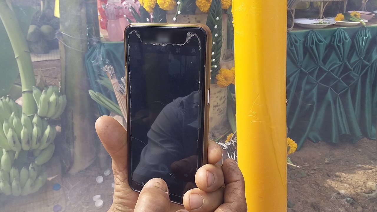 สาวท้องส่อง เลขเด็ด ต้นเทียนงานบวงสรวง เผยงวดที่แล้วถูกหวยเกือบทั้งหมู่บ้าน