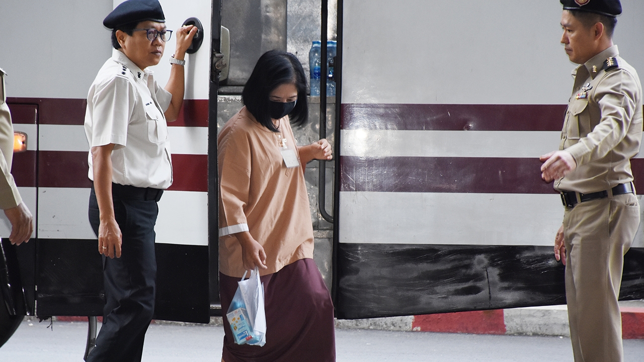 ลุ้นวันนี้! ศาลตัดสินคดี "หญิงไก่" แจ้งความเท็จลูกจ้างสาวลักทรัพย์สิน
