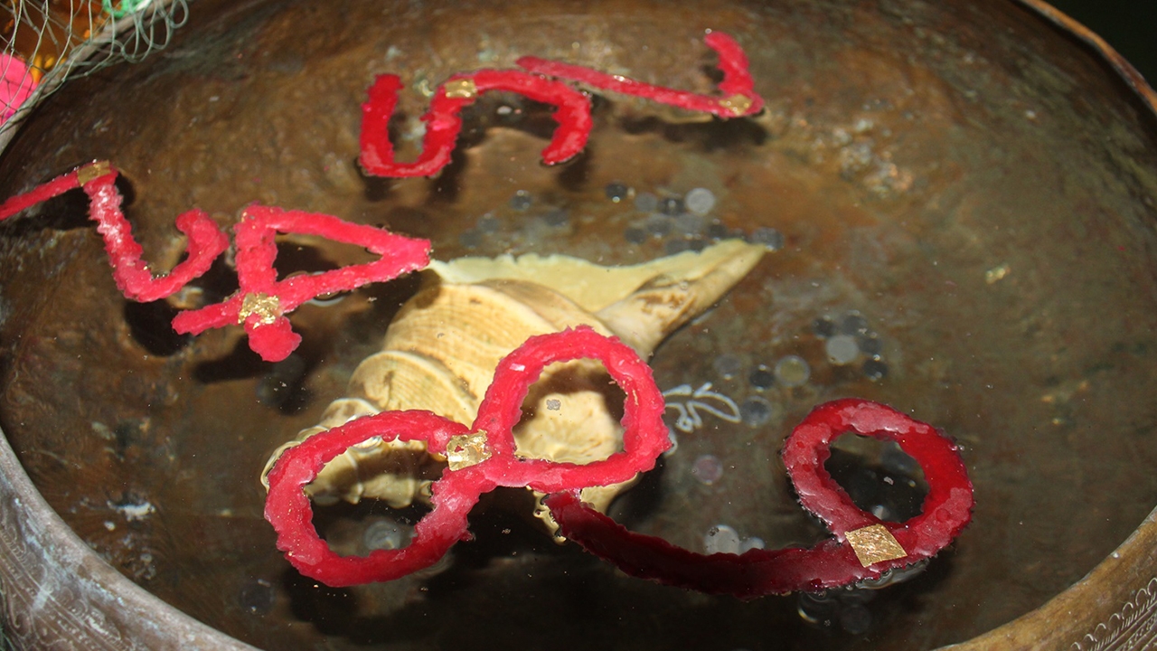 มาแล้ว "เลขเด็ด" อ่างน้ำมนต์ฤาษีเณร ลอยเคว้งรอ "คอหวย" มาคำนวณ