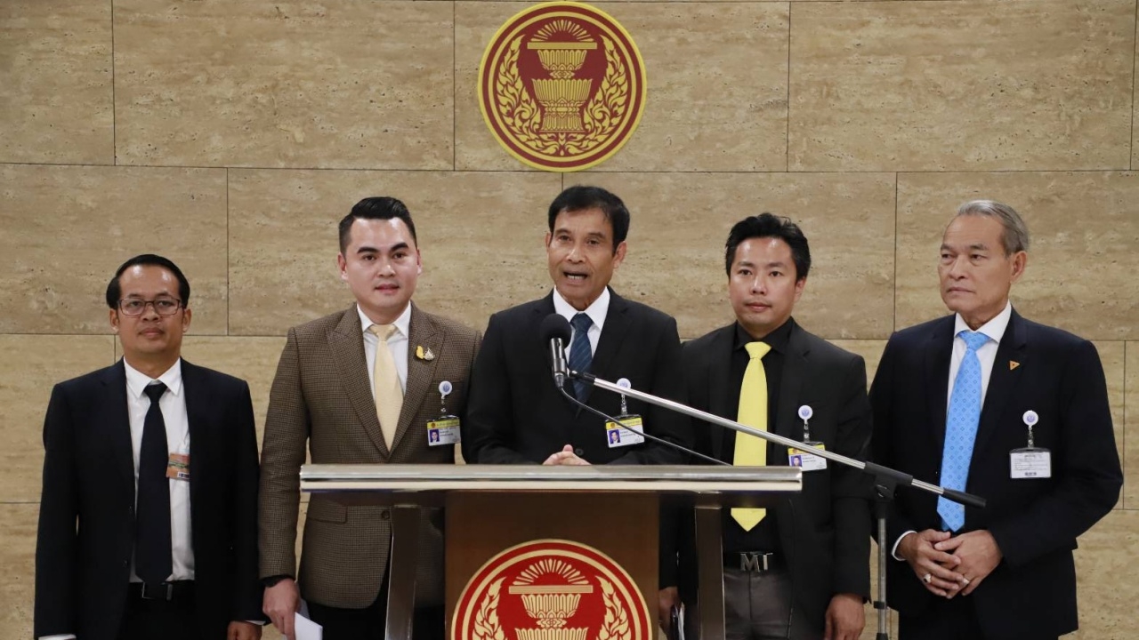 กมธ.ป้องกันฟอกเงินฯ เร่งเหยื่อ "แชร์แม่มณี" ร้องทุกข์ ก่อนส่งต่อ DSI  