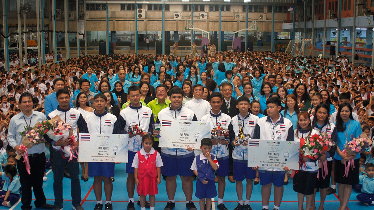 ต้อนรับ ฮีโร่โอลิมปิกหุ่นยนต์ 2019 กลับบ้าน เผยทีมเวิร์ก พาคว้าแชมป์