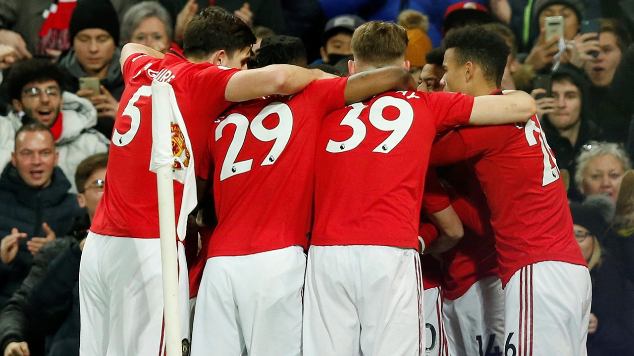 ตัดเกรดแข้งแมนฯยู รวมพลังชนะสเปอร์ส เซฟเก้าอี้โซลชาร์