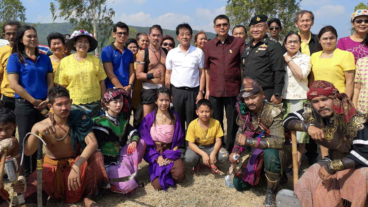 ชาวประจวบฯ จัดงานรำลึกวีรกรรม "ขุนรองปลัดชู" ยันทัพพม่า ที่ชายหาดหว้าขาว