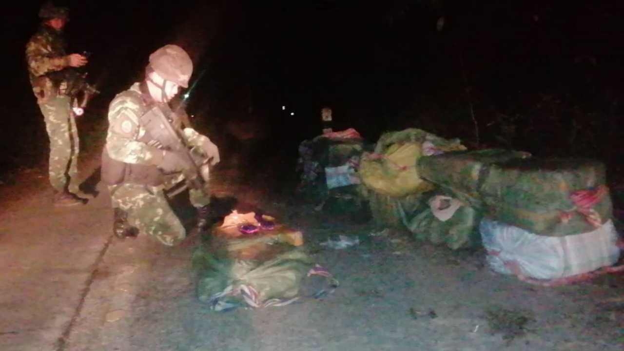 ทหารม้ายึดยาบ้า 2.4 ล้านเม็ด ไอซ์ 80 กก. คาราวานขนเข้าทางเวียงแหง 