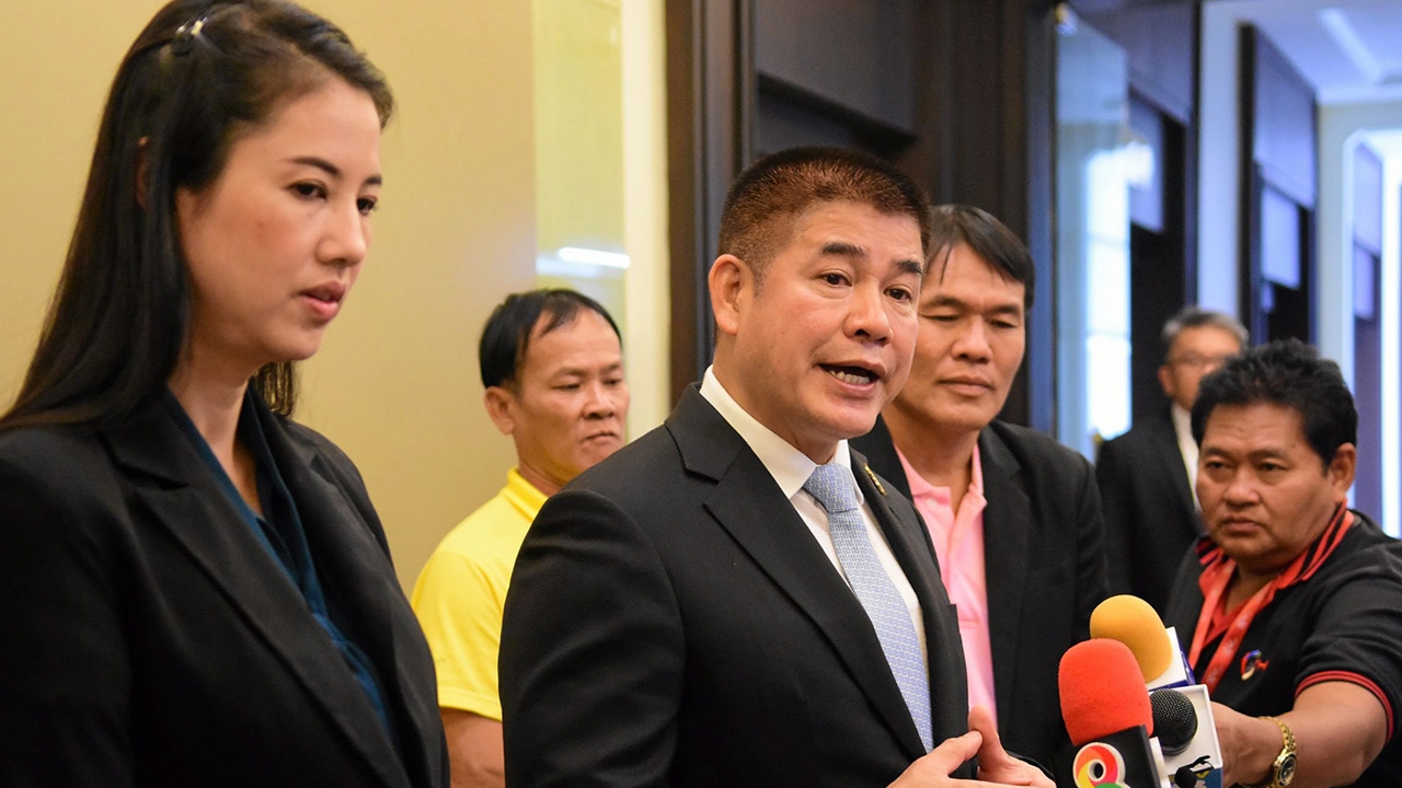 “ธรรมนัส” ยัน รัฐบาลไม่ปกป้อง “ปารีณา” ชี้ ใครก็ทำผิดกฎหมายไม่ได้