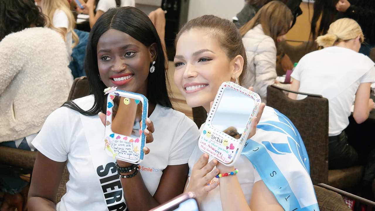 ปีนี้มาทันแล้ว มิสยูนิเวิร์สเซียร์ราลีโอน ปะทะ ฟ้าใส สวยสองแบบ