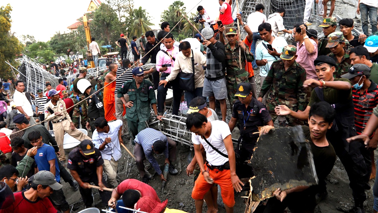 ช็อก โบสถ์ที่เสียมราฐถล่ม ทับคนงาน-พระ ดับ 3 เจ็บเพียบ