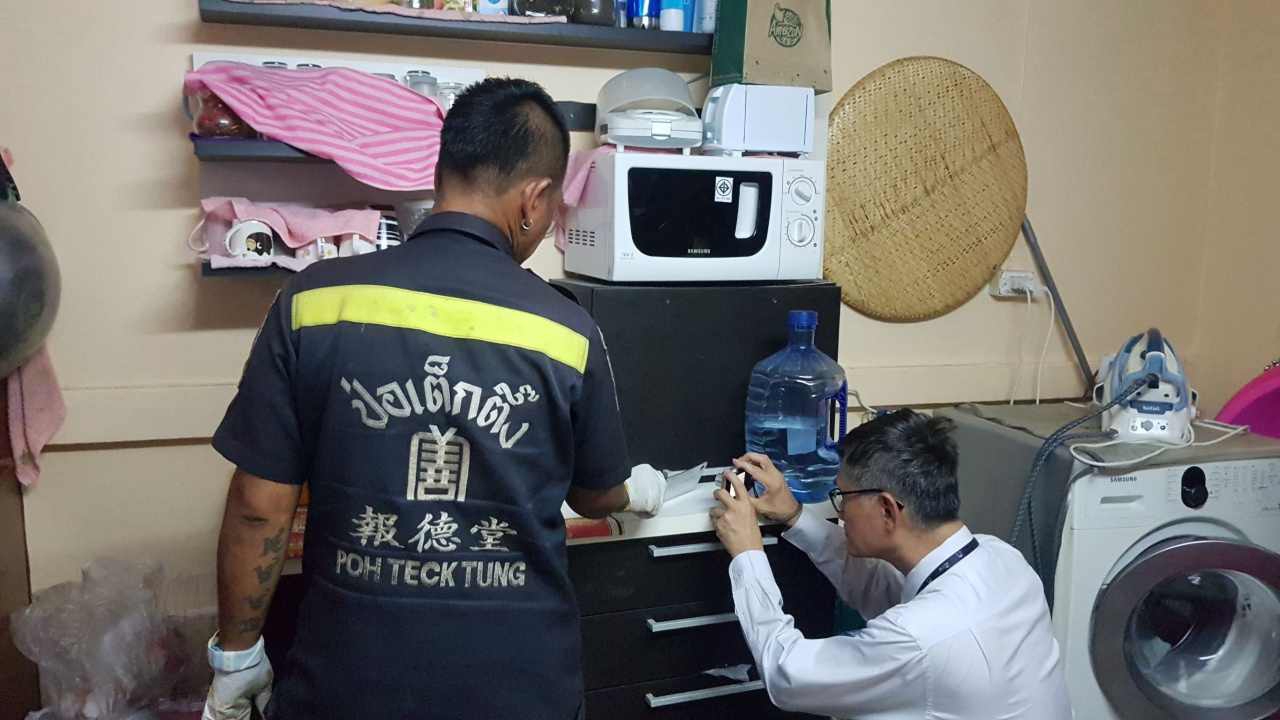 เพื่อนเผย นาทีพบร่าง "แม่ในตู้เย็น" ถูกหั่น 5 ส่วน กรีดร้องลั่นบ้าน  