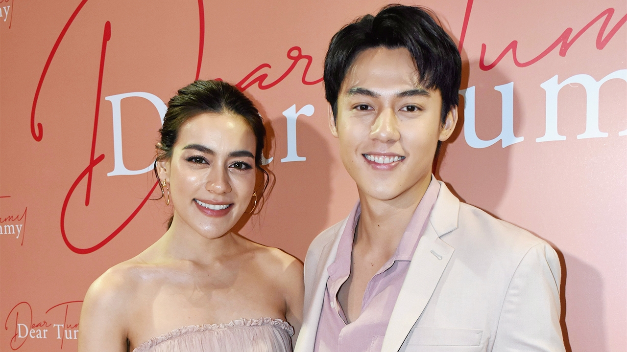 "หมาก & คิม" อ้อมแอ้มวิวาห์ ให้รอลุ้นปีหน้ามั้ย?