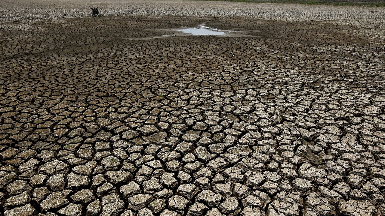 กรมน้ำบาดาลตั้งศูนย์เฉพาะกิจช่วยเหลือประชาชนในสถานการณ์ “ภัยแล้ง”