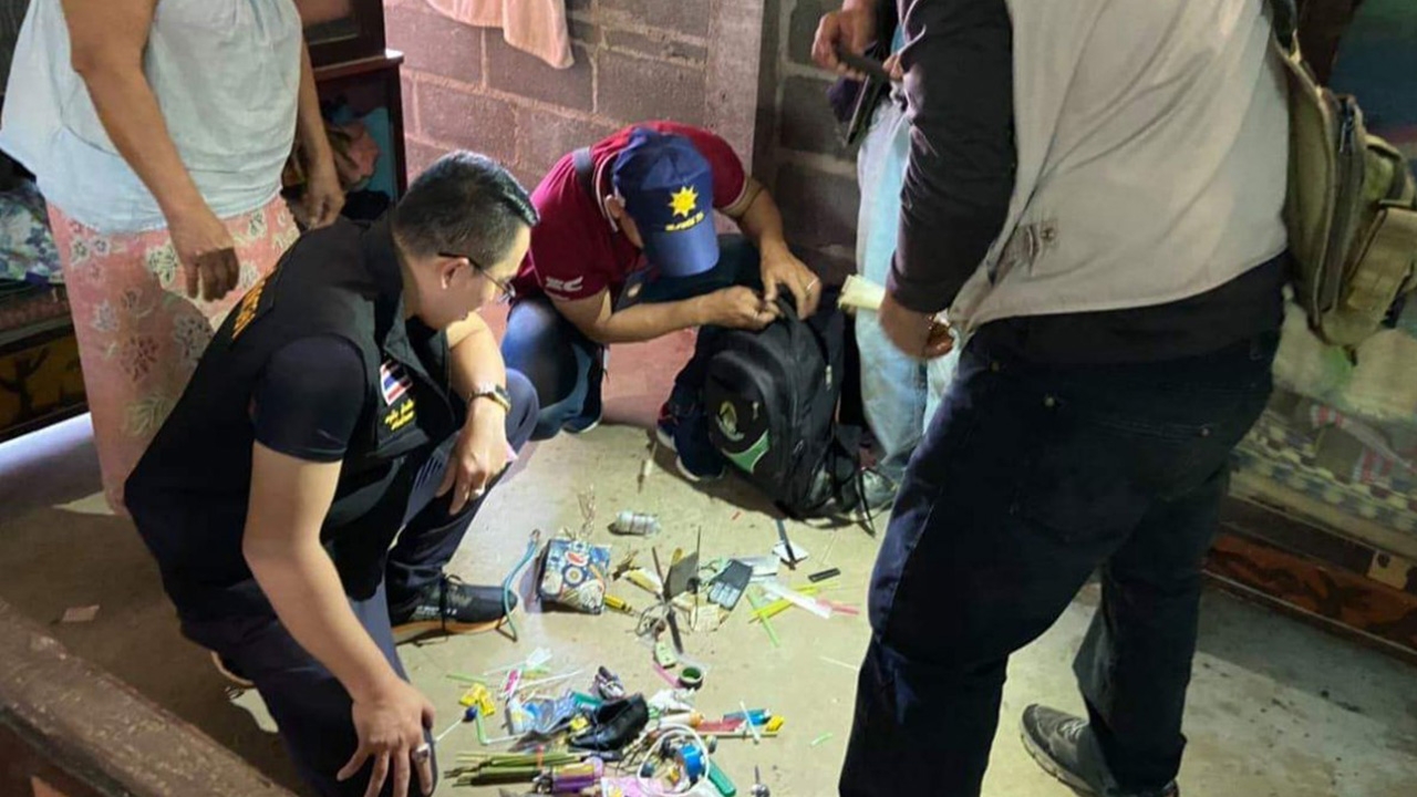 แม่สุดทนแจ้งจับ "ลูกชายทาสยา" คาเตียงนอน หลังคลุ้มคลั่งขู่จะฆ่าบุพการี