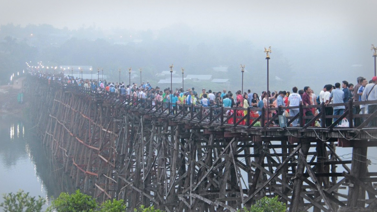 ทหารเมียนมาหยุดปะทะทหารมอญ ผู้ว่าฯ เมืองกาญจน์ เผย สังขละบุรีเที่ยวได้