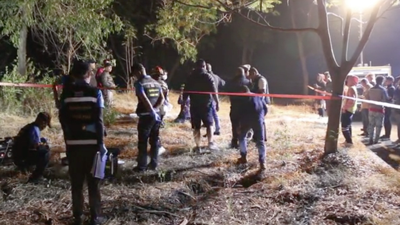 ชาวบ้านขอนแก่นผงะ พบหมาแทะขาเด็ก ก่อนเจอชิ้นส่วนศพทารกห่อทิ้งทุ่งนา