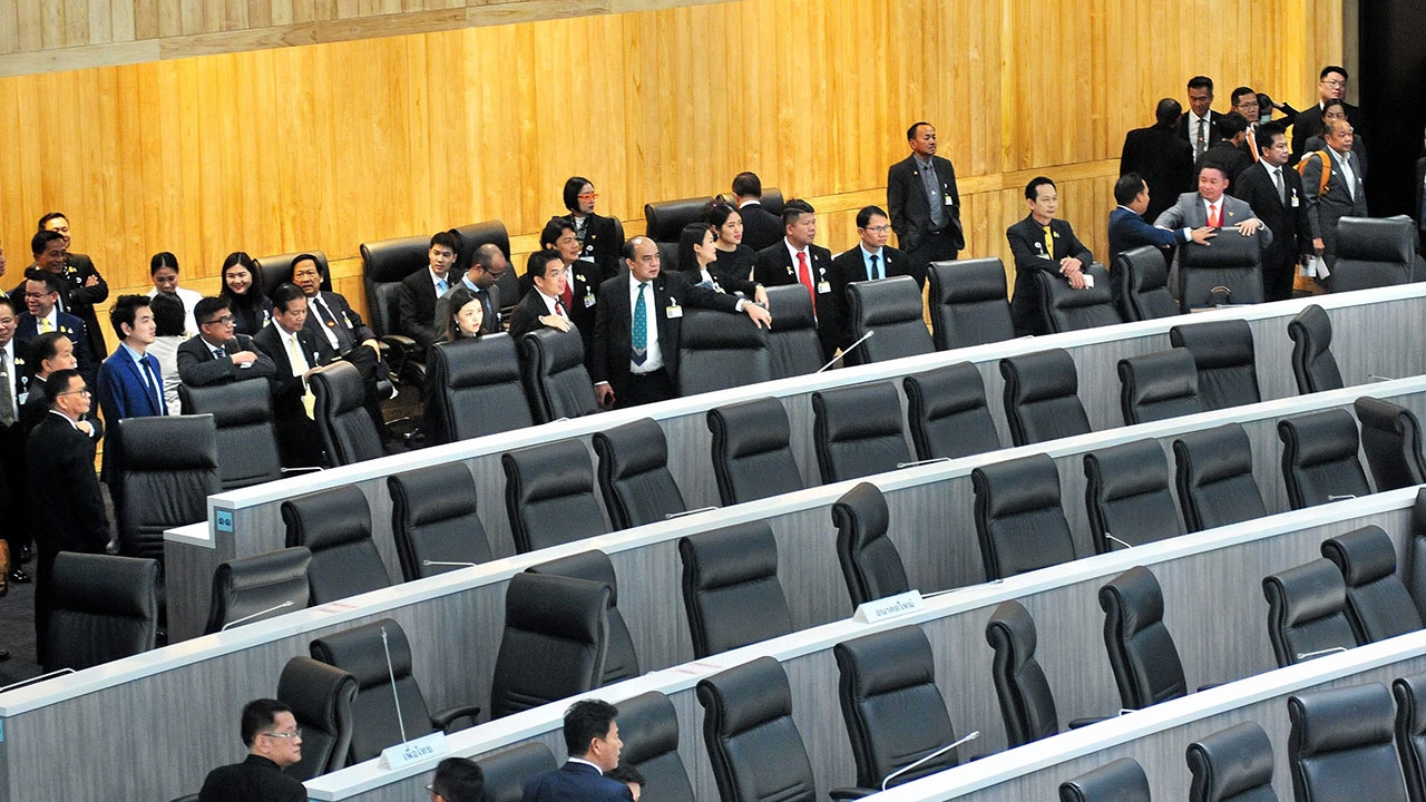 กล้าได้กล้าเสีย : รัฐบาลชนะแต่อนาคตไม่แน่