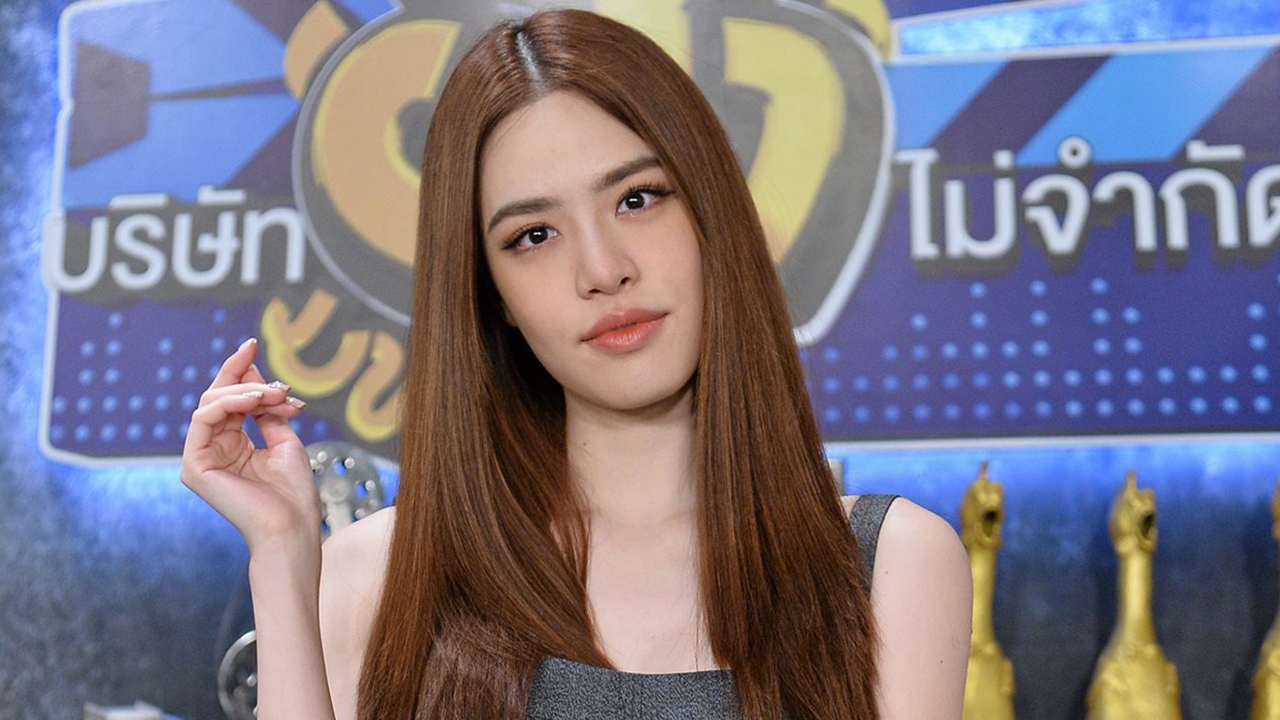 “เกรซ” มือใหม่หัดตลก โดนใจก๊วน บ.ฮา รับน้องจัดหนัก