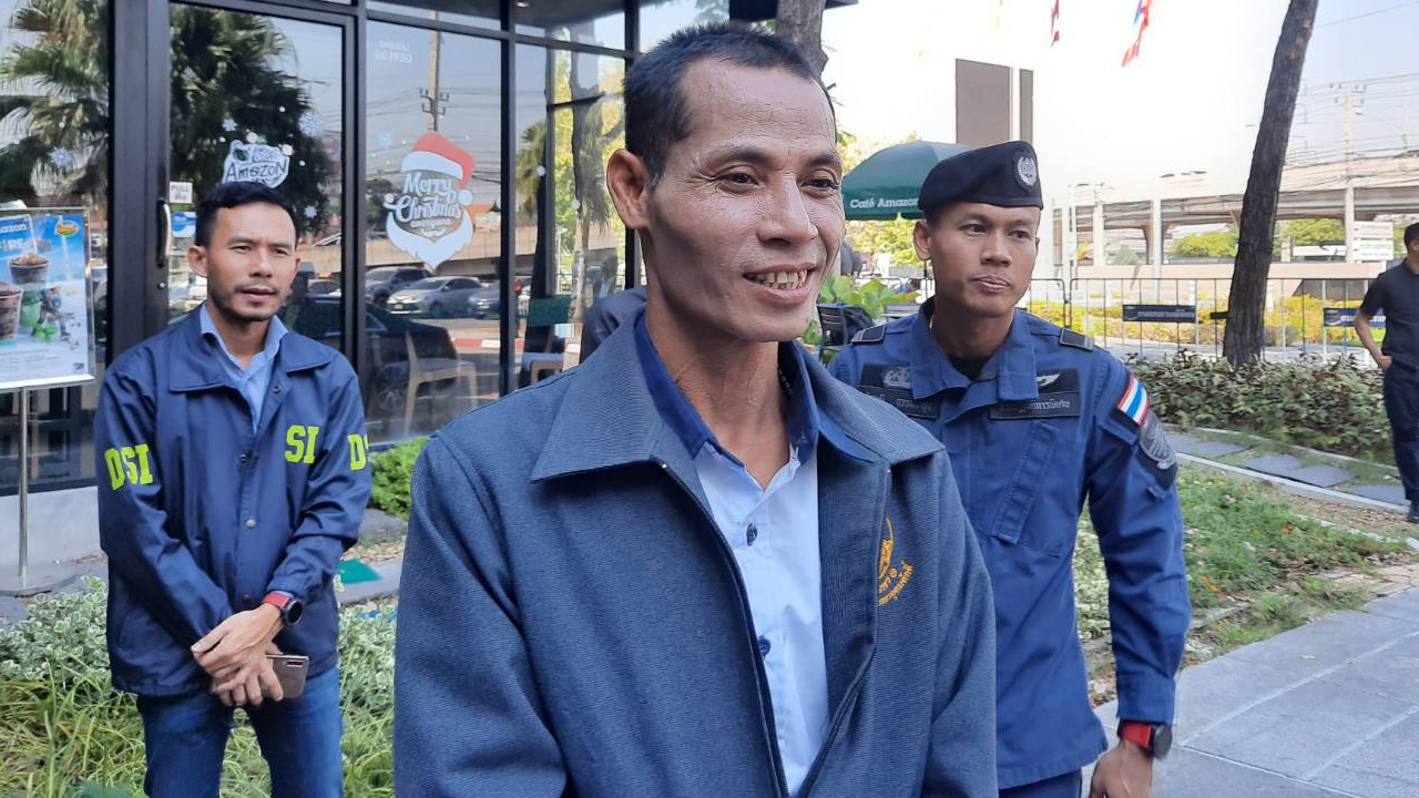 ผลตรวจออกแล้ว คนขับสิบล้อ ถูกจับยาบ้า 1 เม็ด เจอเพียงสารในพืชกระท่อม