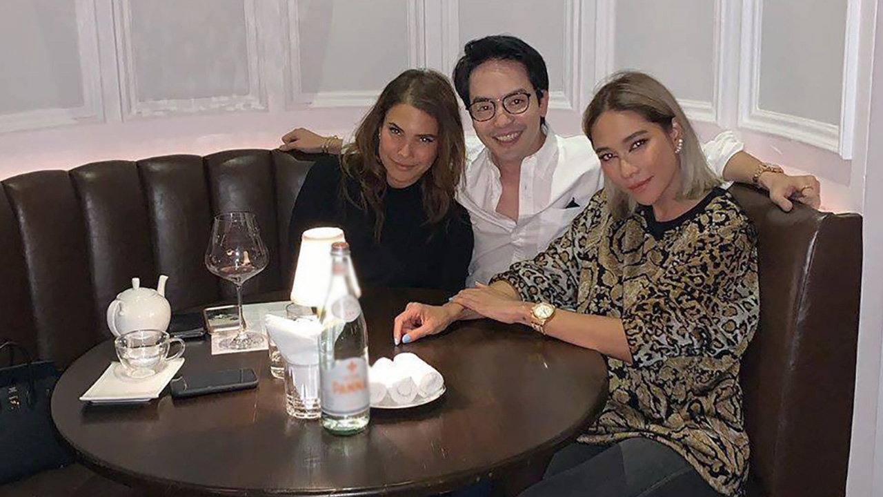 พลอย โพสต์ภาพคู่ ท็อป ณัฐเศรษฐ์ พร้อมแคปชั่นแซ่บการันตีเพื่อนจริงใจ