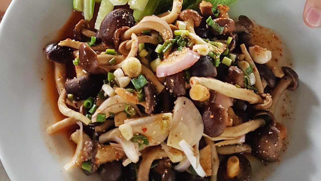สูตรวิธีการทำลาบเห็ดเจ