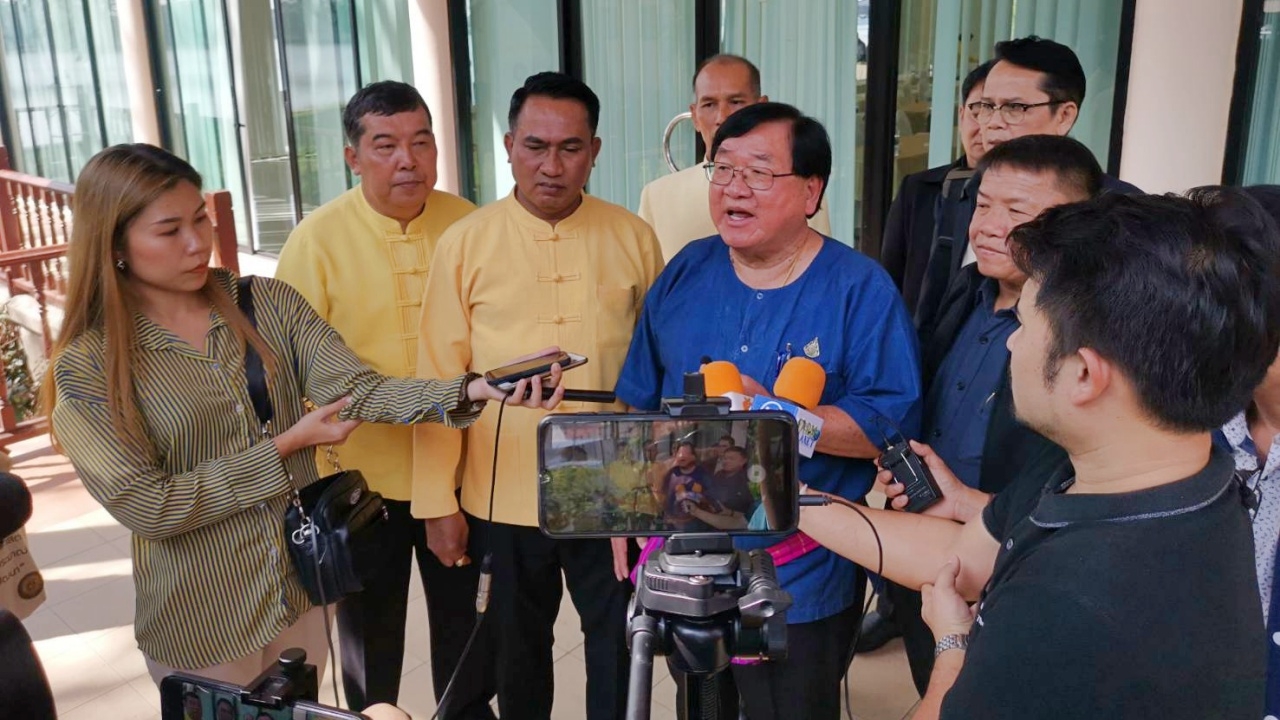 "ประภัตร" ประชุมปศุสัตว์-ธ.ก.ส. วางแนวทางปฏิบัติงาน หนุนการเลี้ยงสัตว์