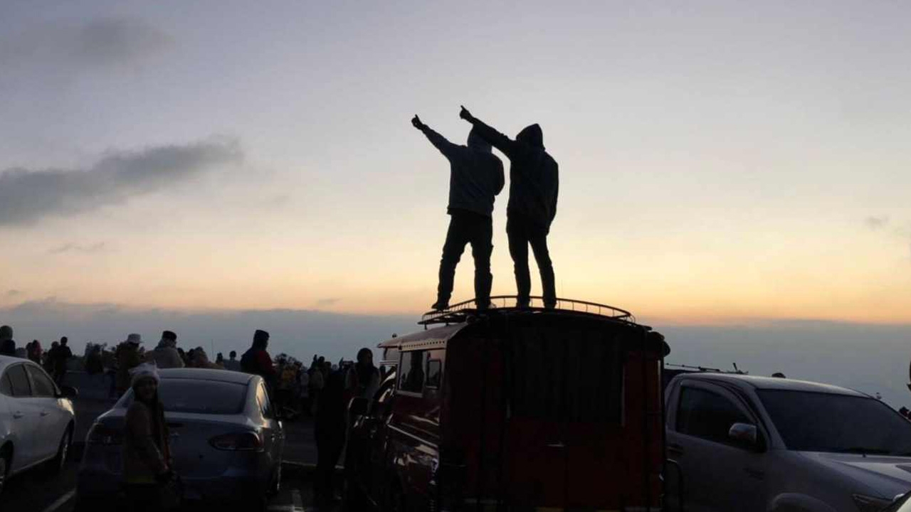 เหนือยังหนาว ยอดดอยยะเยือก อินทนนท์ 0 องศาฯ แห่รับลมชมเหมยขาบ 