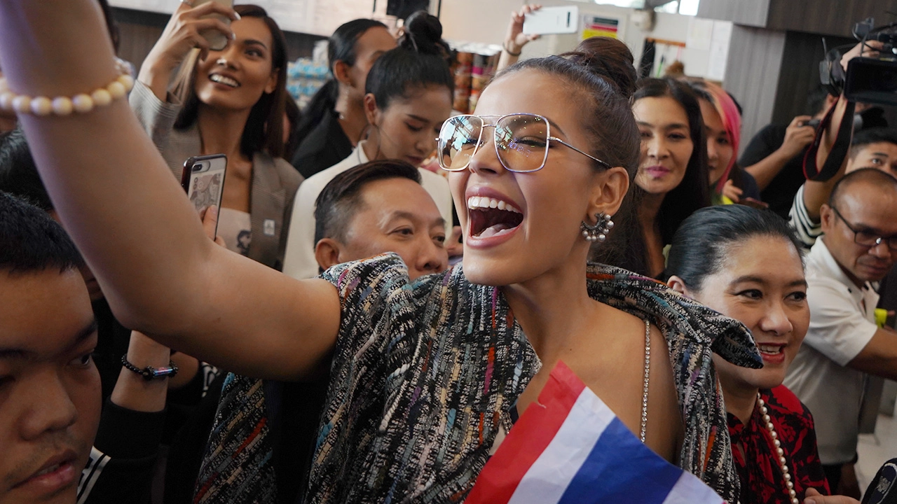 ต้อนรับอบอุ่นยิ่ง ฟ้าใส ยังยิ้มได้ 