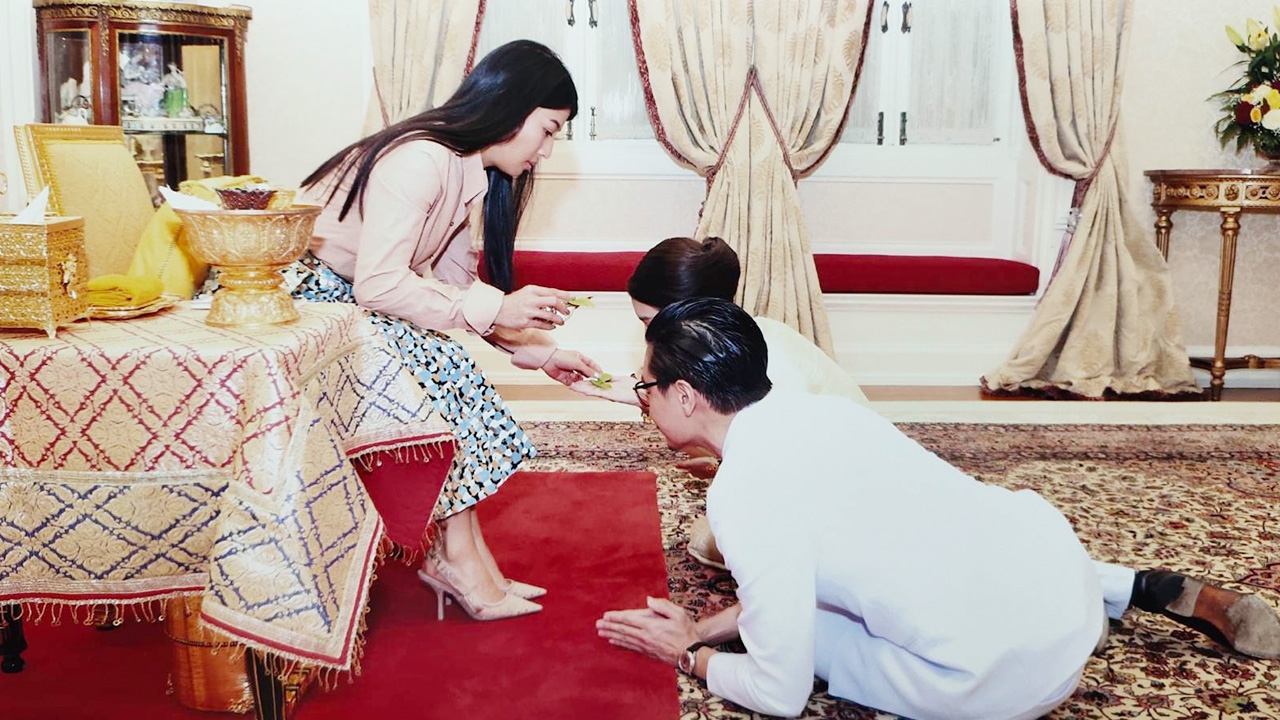 ประมวลภาพ มิว-เซนต์ เข้ารับพระราชทานน้ำสังข์ เจ้าฟ้าสิริวัณณวรีฯ