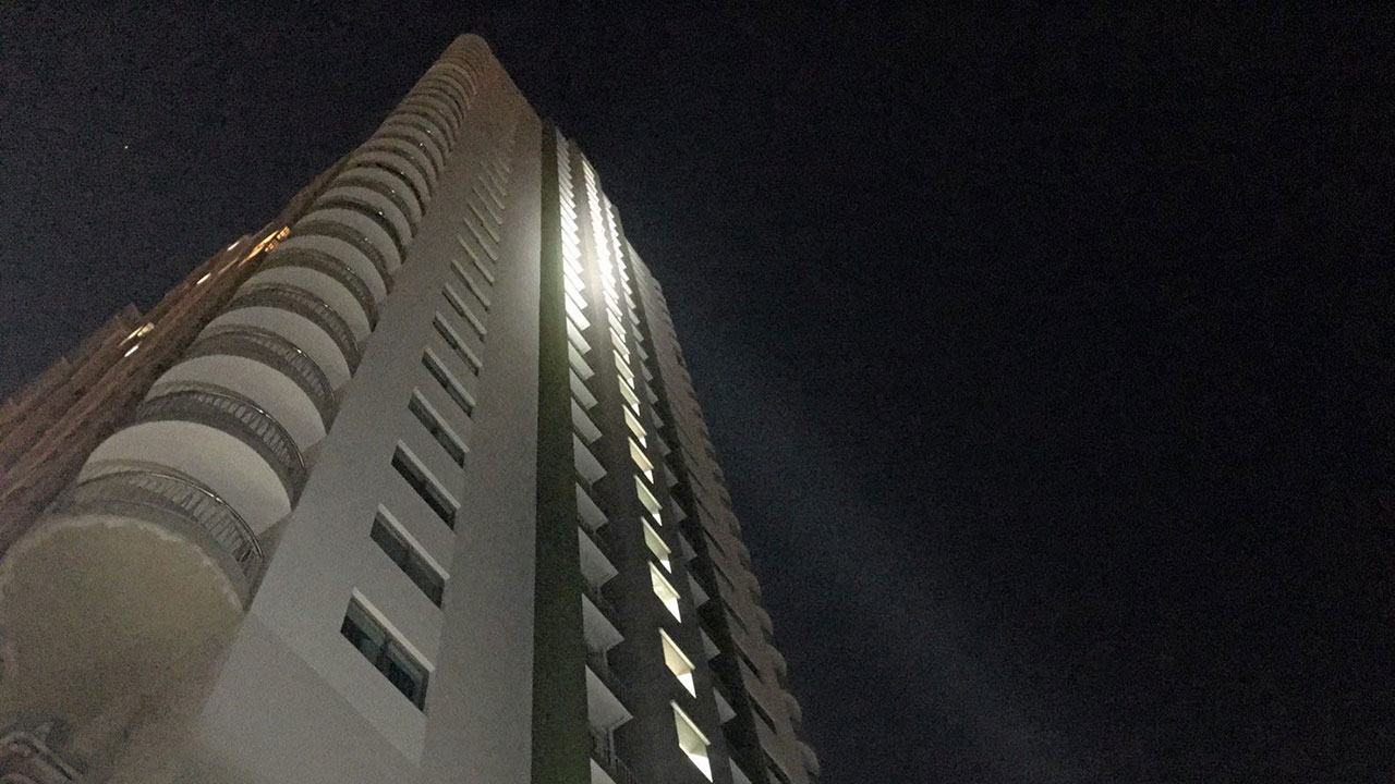 ป่วยซึมเศร้าเปลือยดิ่ง 24 ชั้น