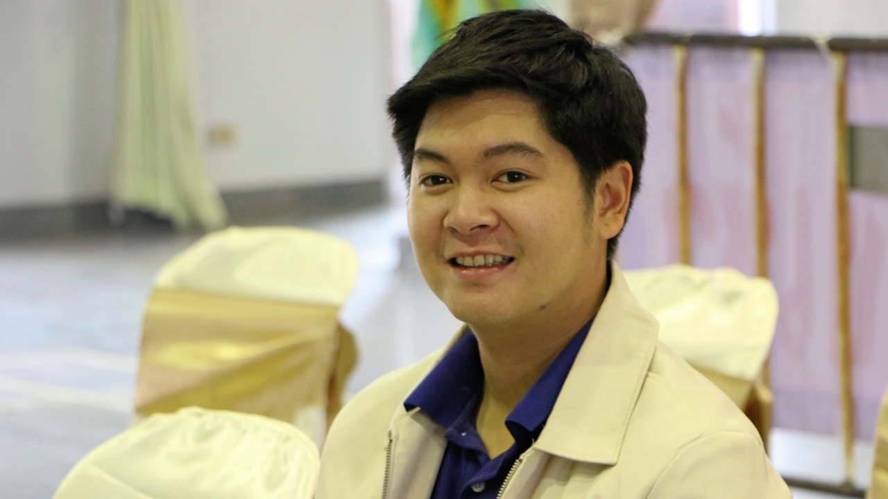 กกต.รับรอง "เพชรภูมิ อาภรณ์รัตน์" ชนะเลือกตั้งซ่อมกำแพงเพชร เป็นทางการ 