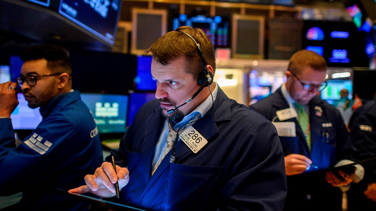 โควิด-19 ทำพิษ หุ้นดาวโจนส์ร่วง 1,191 จุด มากสุดในประวัติศาสตร์