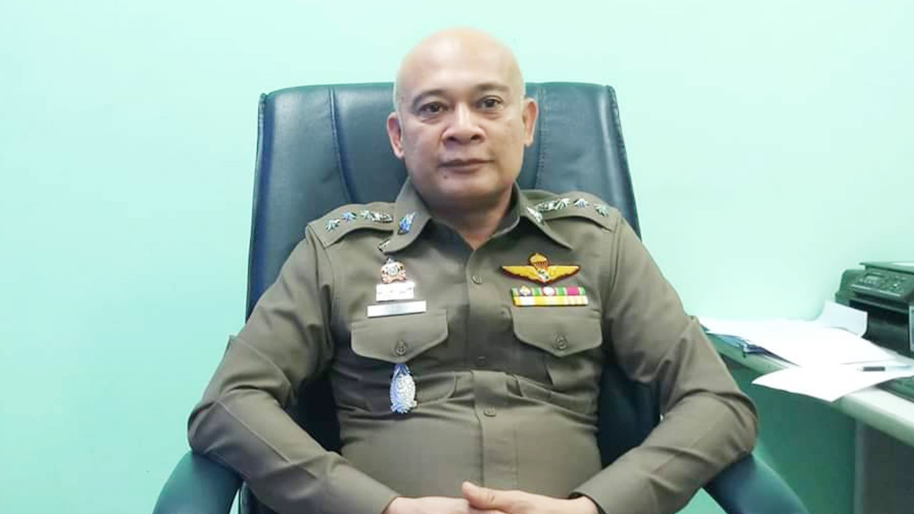 ผู้ว่าฯสุรินทร์ชงต้นสังกัดฟันวินัยครูฉาว เปิดซ่องโอเกะ-นักเรียนรับงาน