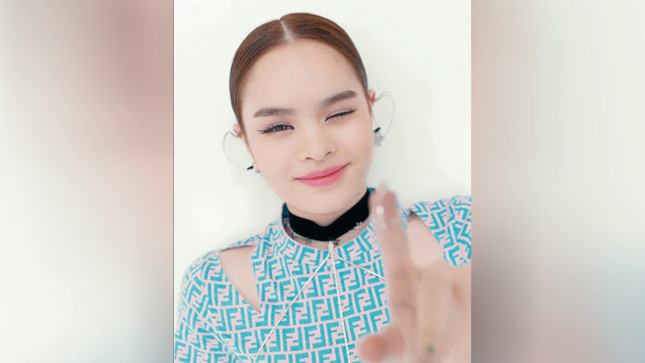 "กึ้ง" ชวนเต้นเพลง "แอลลี่" (คลิป)