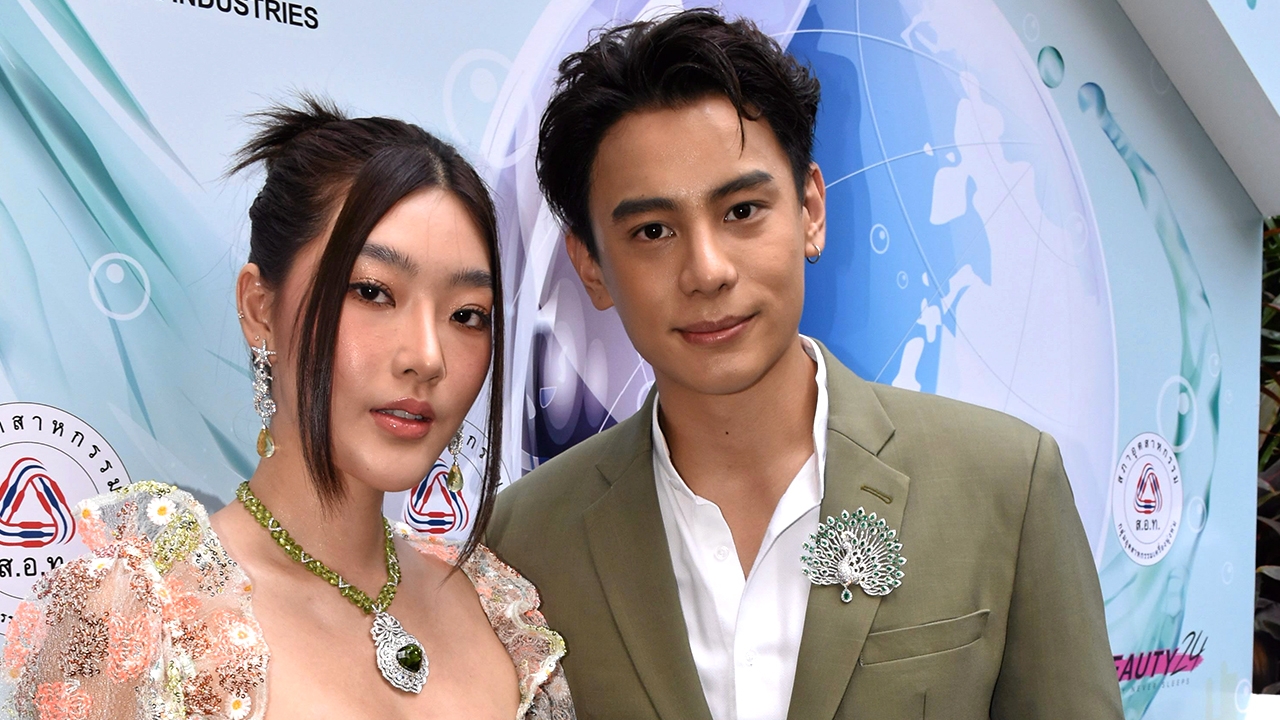 “แบงค์” ควงสาวคนสนิท “สกุล” โชว์ตัวออกสื่อ