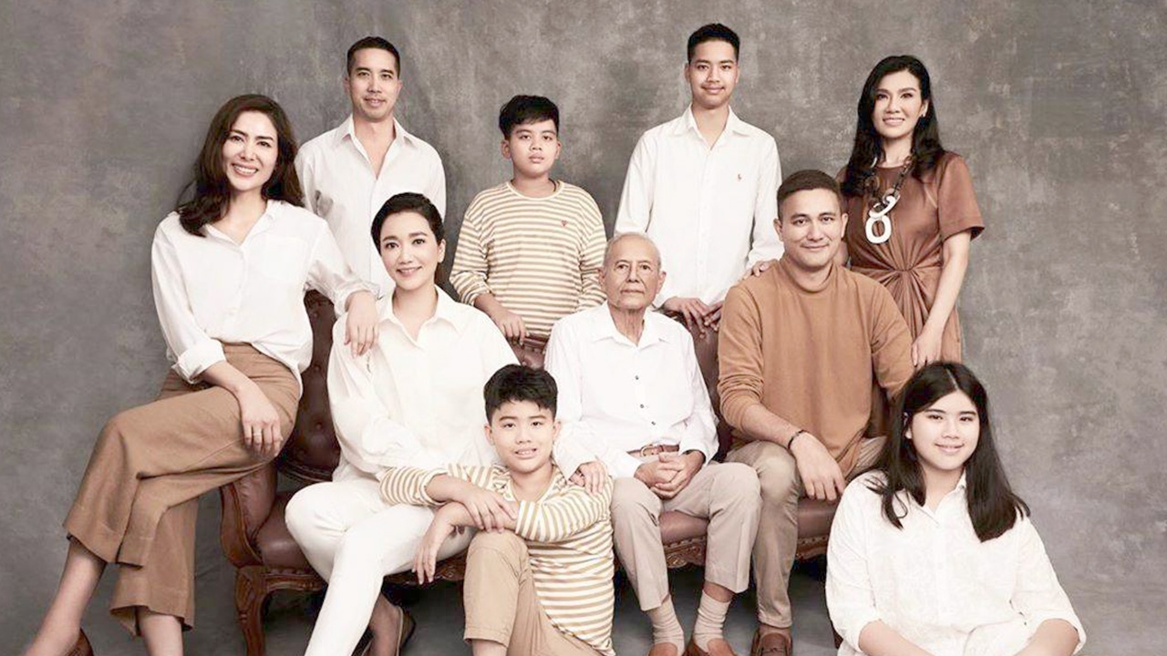 เชอรี่-ปูเป้ สุดเศร้า สูญเสียคุณพ่อ เพื่อนดาราร่วมอาลัย