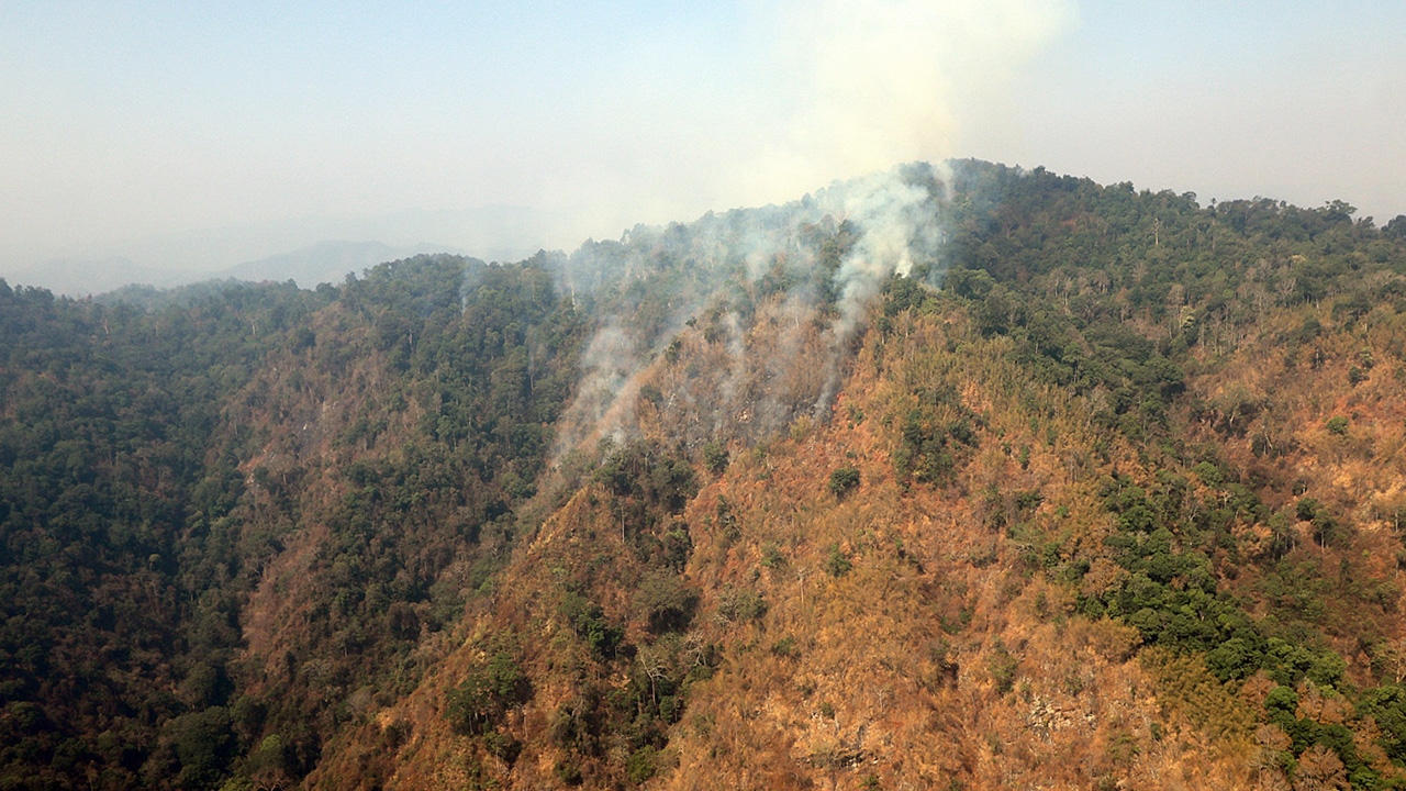 ไฟป่าราชบุรีพบยังลุกไหม้ 7 จุด เร่งวางแผนจัดการ คาดจะดับได้ใน 2 วัน 