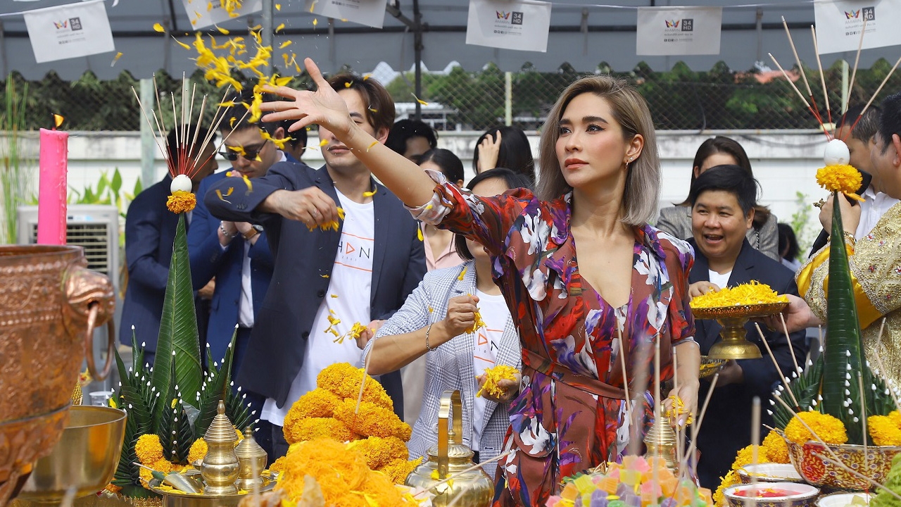  บวงสรวง “เพลิงนาง” คว้าตัวแม่ “พลอย-เฌอมาลย์” โกยเรตติ้ง!!!