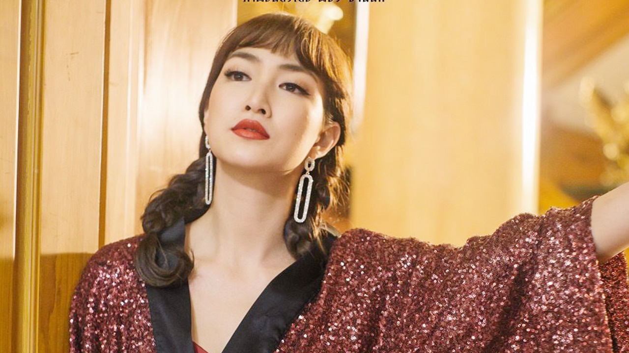 "แพนเค้ก เขมนิจ" รับบทฮาใน "พจมาน สว่างคาตา" (คลิป)