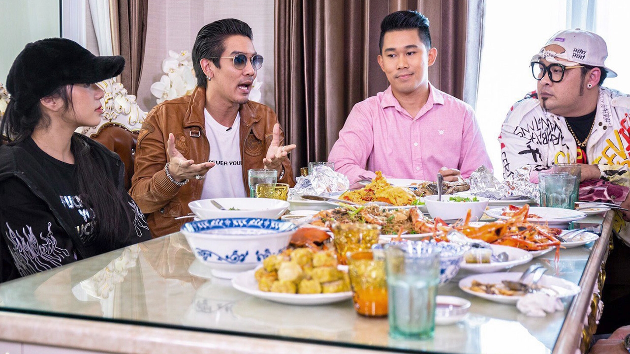 เอาใจสายมู บุกเปิดบ้านหมอดูคนดัง