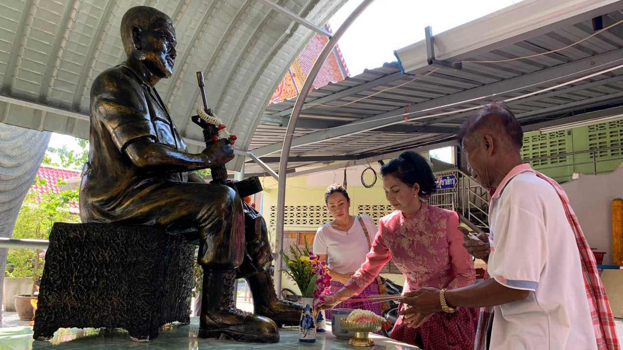 10 ปี จ่าเพียร สร้างรูปปั้น เพื่อรำลึก "ตำรวจคืออาชีพที่ต้องเสียสละ"