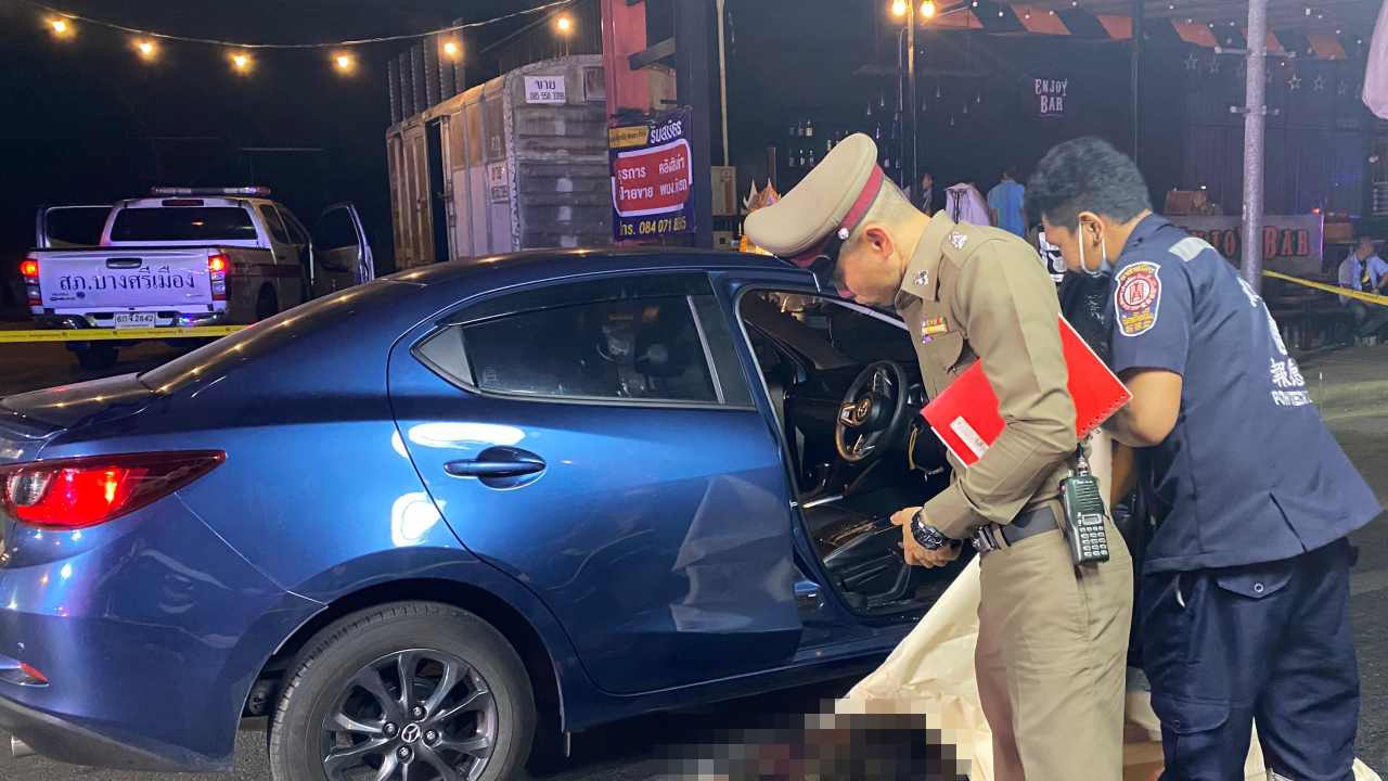 โจ๋เมืองนนท์โหด กระชากผู้หญิงออก รุมยิงอริพรุน 11 รู ดับคารถ