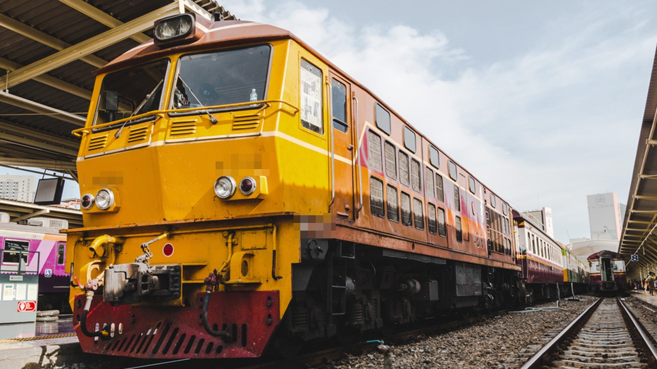 รถไฟวุ่น ผวา "โควิด" พบผู้โดยสารติดเชื้อ สั่ง 5 จนท.กักตัว 14 วัน  