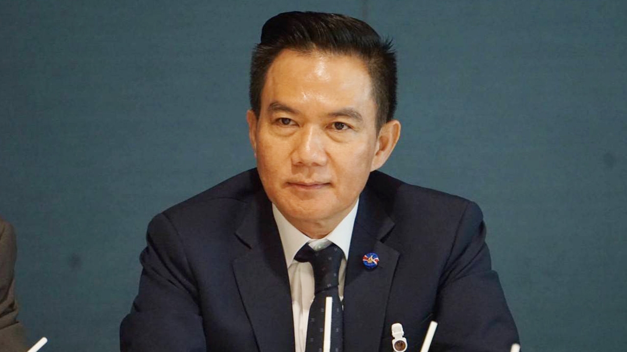 “การุณ” แนะ “บิ๊กตู่” อย่าพลาดโอกาสทอง เปิดสภา แก้วิกฤติโควิด-19