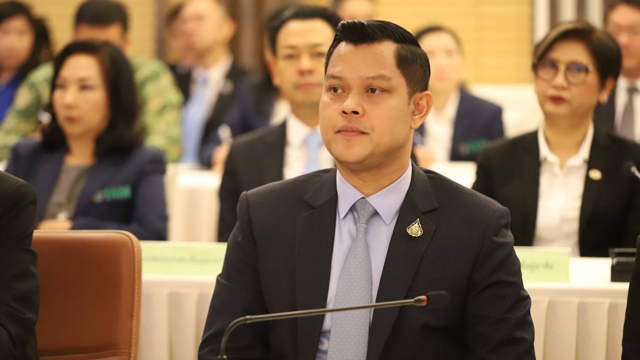 ธนกร เผย พปชร. สั่ง ส.ส.ลงพื้นที่ ฟังปัญหาปชช. สู้โควิด-19 ไปด้วยกัน  