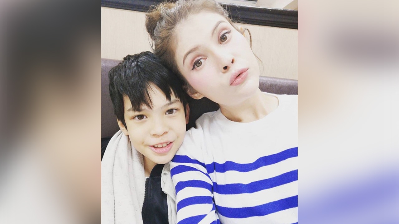 ความหล่อเข้าตา น้องฑีฆายุ ลูกชาย แอนนี่ บรู๊ค ได้เล่นละครรับบทพระเอก