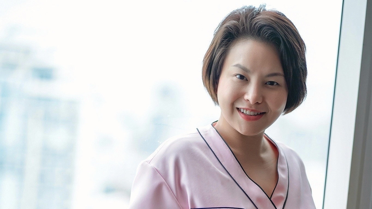 ทอปัด สุบรรณรักษ์ ผู้บริหารไฟแรง สร้างนิยามการทำงานยั่งยืน เก่ง สวย รวย ดี แข็งแรง