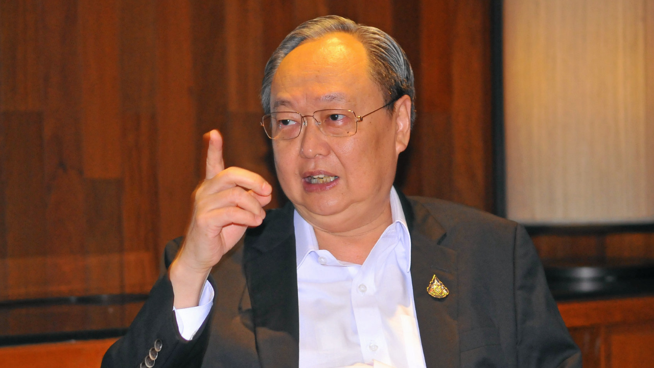 “สนธิรัตน์” แนะรัฐพิจารณารอบคอบมาตรการรับมือโอมิครอน อย่าซ้ำรอยเดลตา