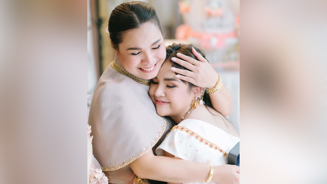 แม่เกตุ โพสต์ซึ้งถึง เจนนี่ หาเงินตั้งแต่ 10 ขวบเพื่อแม่-น้องได้อยู่สบาย