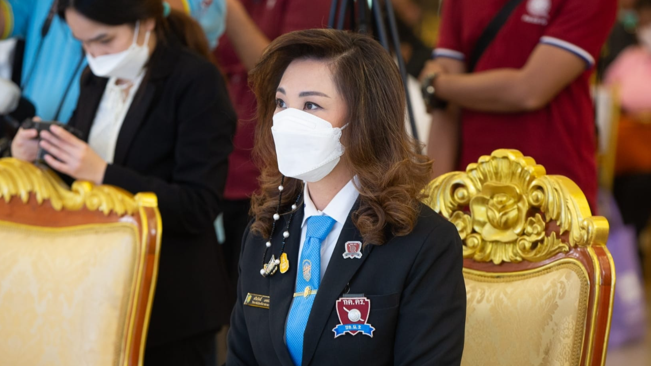 พปชร. จ่อดึง "สรัลรัศมิ์" ลงเลือกตั้งซ่อมเขตหลักสี่ หลัง "สิระ" โดนสั่งพ้นสภาพส.ส.