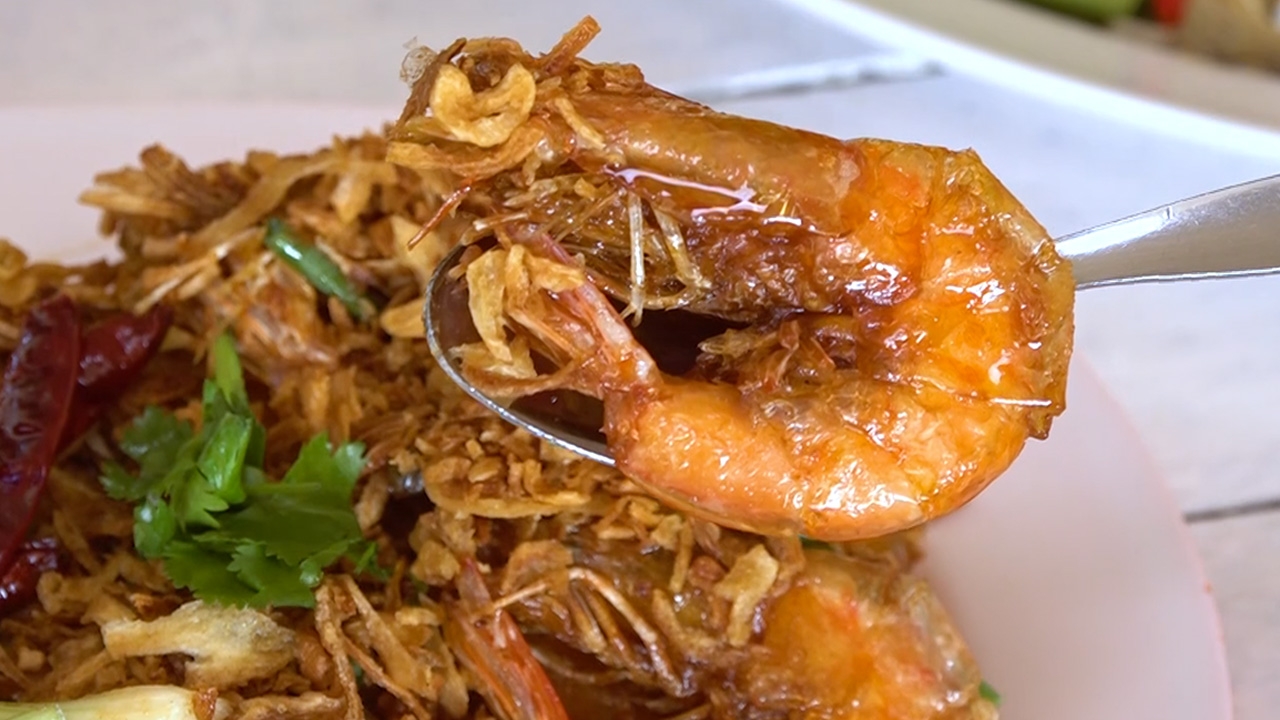 สายซีฟู้ดห้ามพลาด "33 Seafood" ร้านอาหารริมทะเลบางพระ บรรยากาศสุดชิล