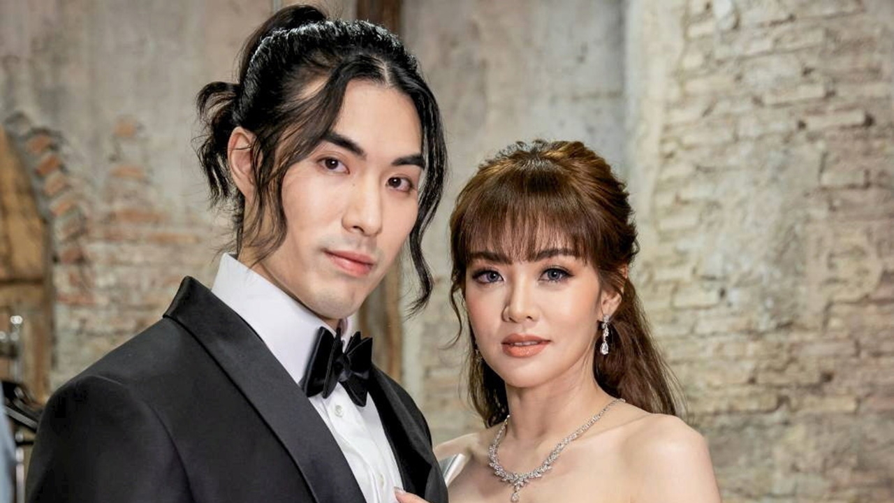 “แนนนี่” ควง “กัน” วิวาห์ ประกาศข่าวดีมีทายาท “เกิร์ลลี่เบอร์รี่” พร้อมหน้า